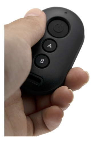 843216-MLB77525567070_072024